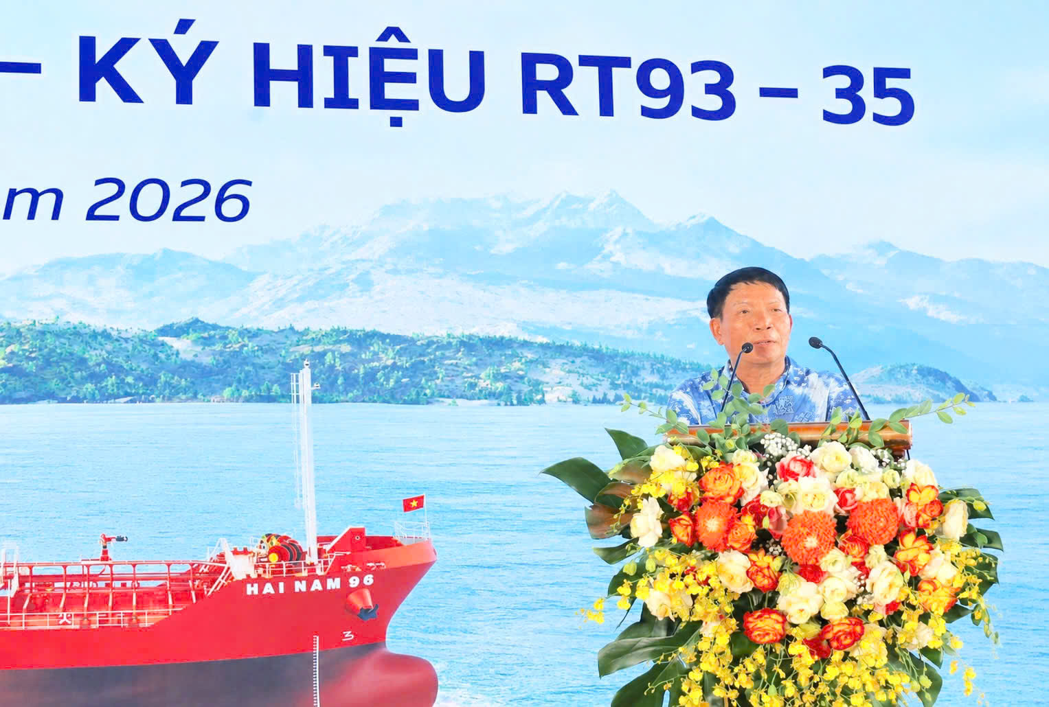 Ông Đỗ Văn Tỵ - Chủ tịch HĐQT, Tổng giám đốc Công ty TNHH Hải Nam đại diện chủ tàu cũng gửi lời cảm ơn tới SBIC, Sông Cấm