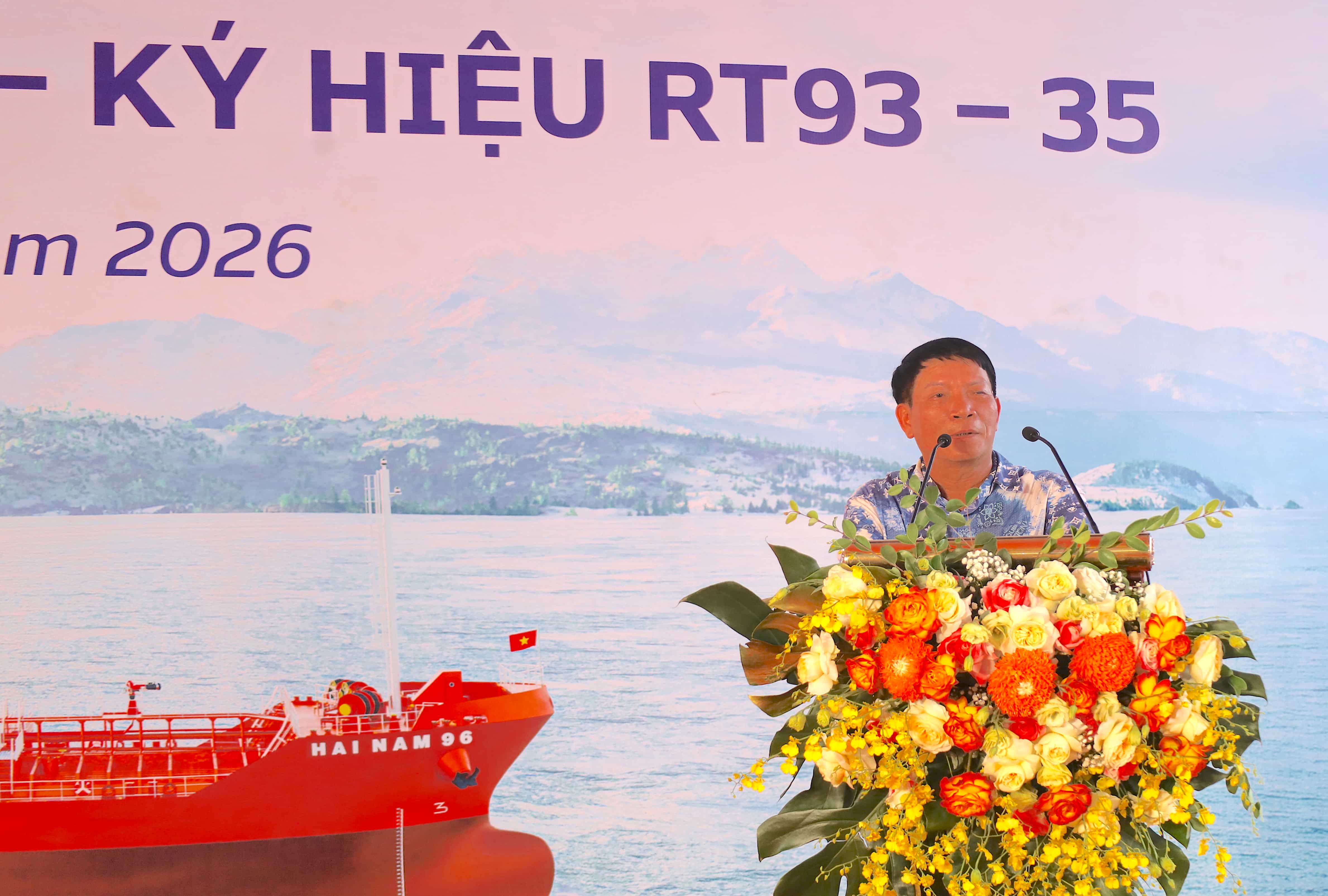 Ông Đỗ Văn Tỵ - Chủ tịch HĐQT, Tổng giám đốc Công ty TNHH Hải Nam đại diện chủ tàu cũng gửi lời cảm ơn tới SBIC, Sông Cấm